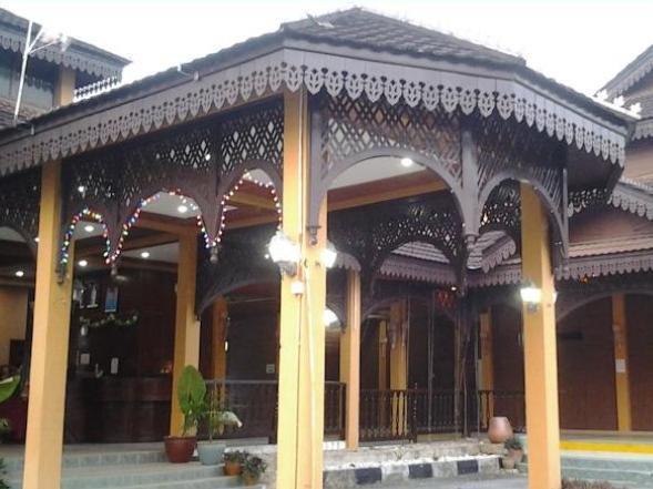 Green Village Pasir Salak Eco River Resort Kampung Gajah (Perak) Exterior foto